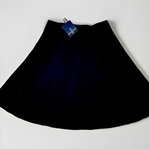 Zara Black Knit Mini Skirt NWT.. Size Xs